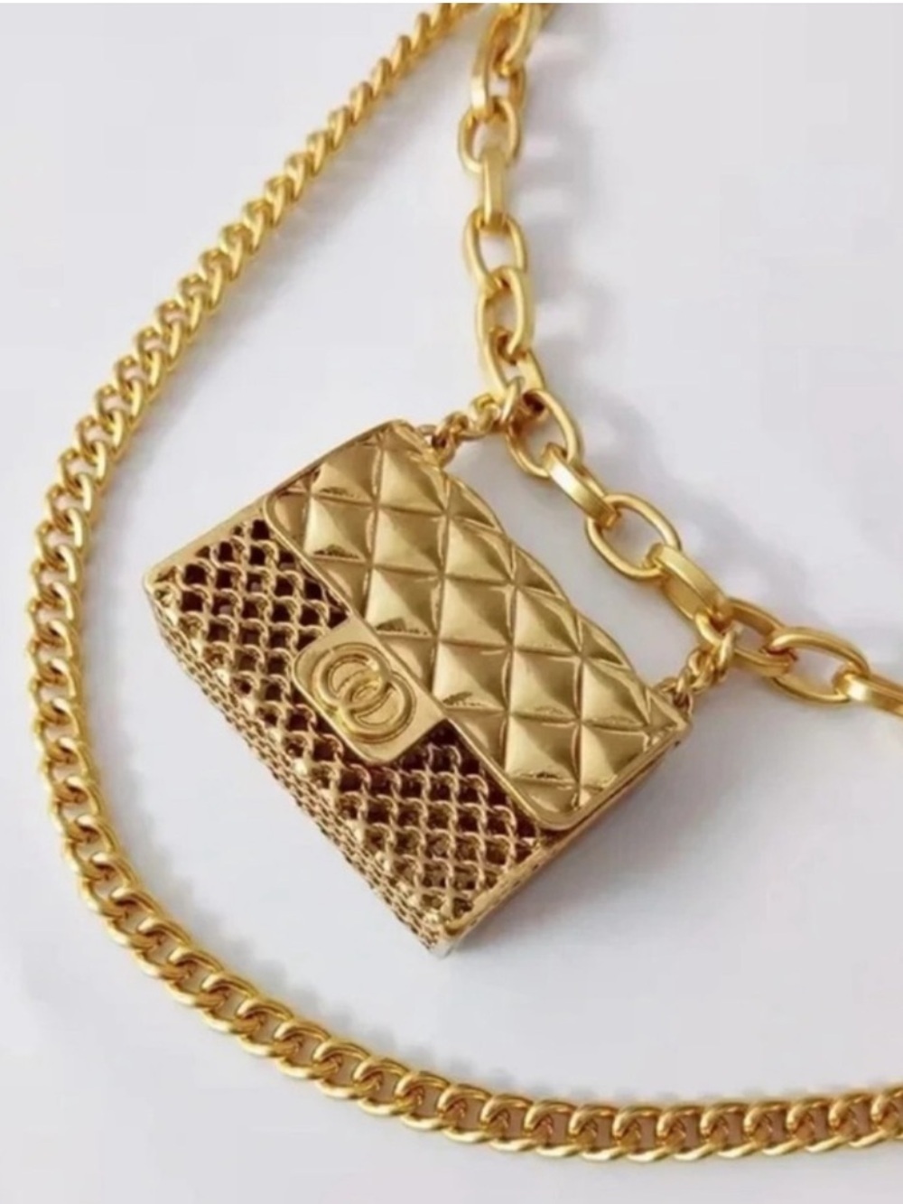 Luxury Gold Mini Chain Belt Bag - Picture 10 of 10